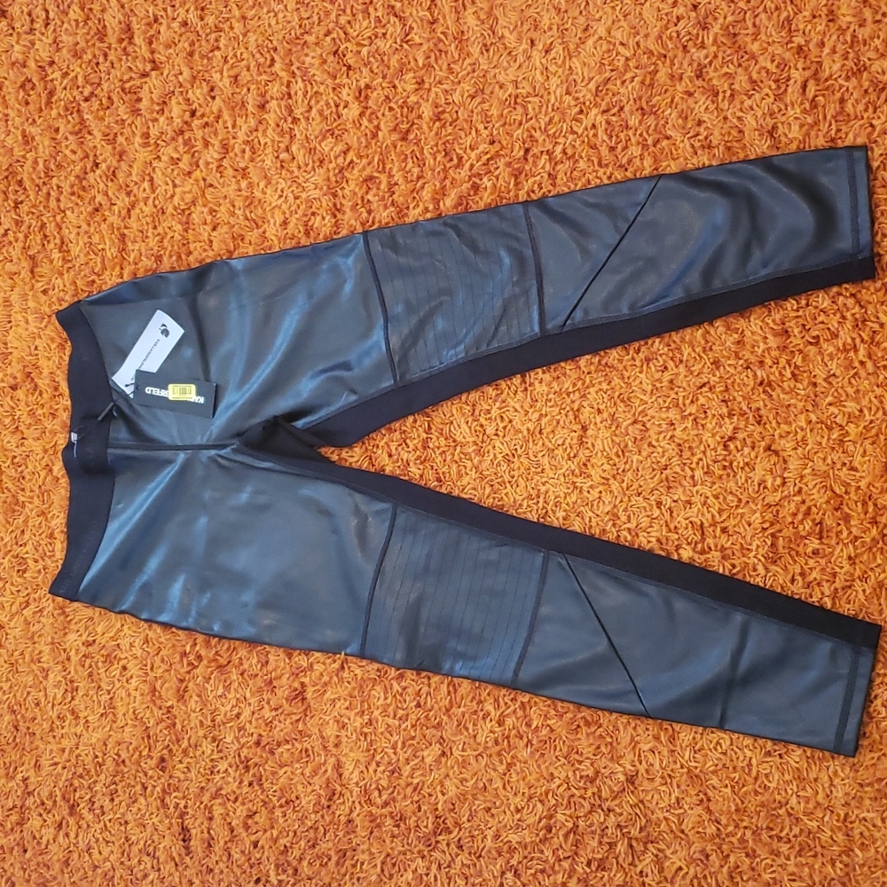 NWT Rare!!! Karl Lagerfeld Faux Leather Leggings Size S